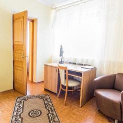 Номер стандарт эконом с 1 двуспальной кроватью