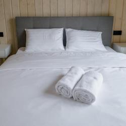 Фото Отель BarnHouse Village (БарнХаус Виллэдж)