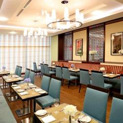 Фото Отель Hilton Garden Inn Astana (Хилтон Гарден Инн Астана)