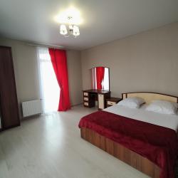 2-комнатные апартаменты улучшенные гор.Челябинск ул. Дзержинского 82