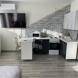 Фото Апартаменты на улице Братьев Батталовых 20к2
