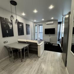 Фото Апартаменты на улице Лейтенанта Кижеватова 3А