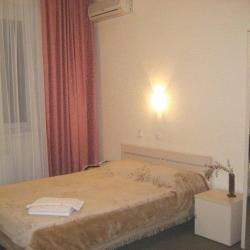 Фото Отель Корона