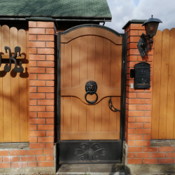 Теремок — 9b10cfc7fa6942d933247b25cb1e1cf9