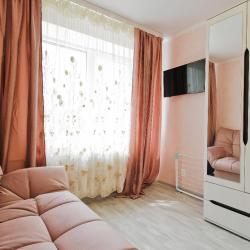 Фото Отель LovelyHome 39 на улице Александра Суворова 25