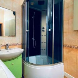 Фото Отель InnHome Apartments (ИннХоум) на улице Свободы 70А