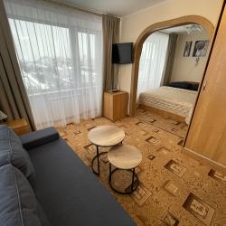 2-комнатный номер полулюкс бизнес с 1 двуспальной кроватью