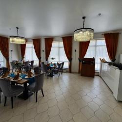 Фото Отель Петровский