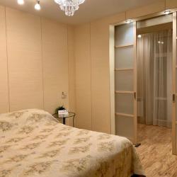 Фото Апартаменты на улице Родионова 199/2