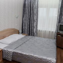 Номер стандарт с 1 двуспальной кроватью