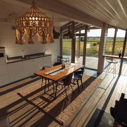 River house (3 комнаты с кухней)