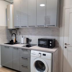 Фото Апартаменты на улице Октябрьская 1