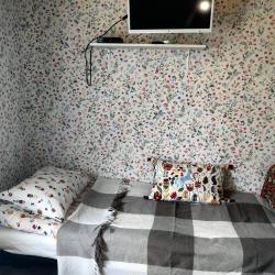 Комната эконом с 2 односпальными кроватями и дополнительным местом