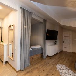 Апартаменты студия ГЭС 5/106 (мансарда)