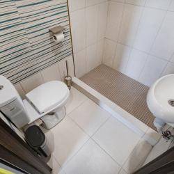 Фото Отель На квартире на улице Липовой Рощи 1 корпус 3