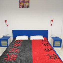 Номер эконом с 1 двуспальной кроватью