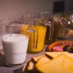 Фото Отель Rooms and Breakfast (Румс энд Брэкфаст)