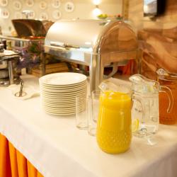 Фото B Hotel Bishkek (Би отель )