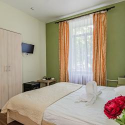 Фото Hotel & Hostel ZOO (Отель и хостел ЗОО)