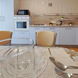 Фото Отель Уютные сутки на улице Маршала Устинова 10/3