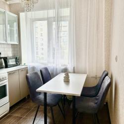 Фото Апартаменты на улице Ивана Алексеева, 8