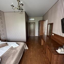 Комната стандарт с 1 двуспальной кроватью №418