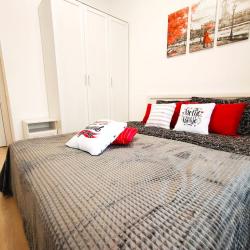 Фото Апартаменты GlobusApartamentCity на улице Лётчика Ульянина 3А