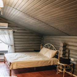 2-комнатные апартаменты стандарт (с завтраком, мансарда)