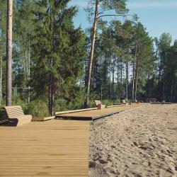 Коттедж улучшенный с видом на озеро