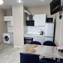 Фото Апартаменты на улице Красных Коммунаров 1