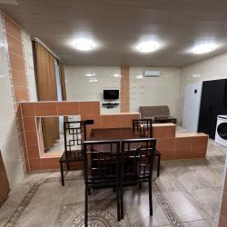 Фото Апартаменты на проспекте Ленина 37/73