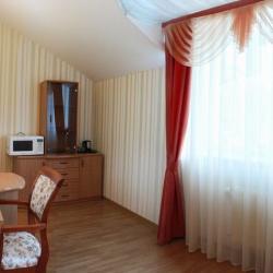 Номер люкс с 1 двуспальной кроватью №209, 309, 317