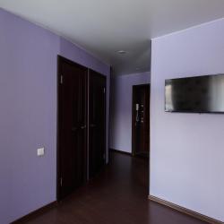 Фото Отель Живи уютно на улице Партизана Окинина