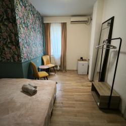Фото Отель Triple Eight Hotel (Трипл Эйт)