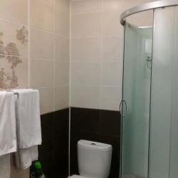 Комната люкс с 1 двуспальной кроватью и диваном