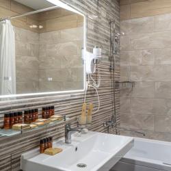 Номер полулюкс с 2 односпальными кроватями