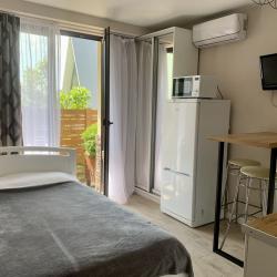 1-комнатные апартаменты эконом Вознесенская 3а/5