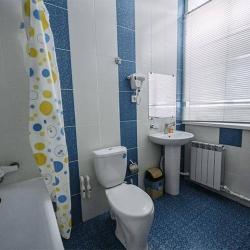 Номер стандарт с 1 двуспальной кроватью