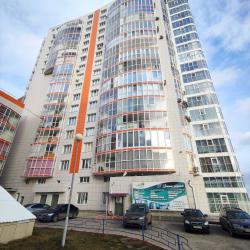 Фото Апартаменты на улице Академика Киренского 24