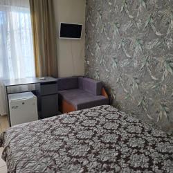 Номер стандарт с 1 двуспальной кроватью