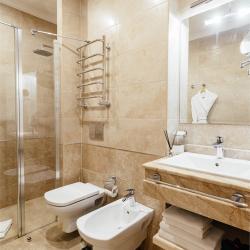 2-комнатный номер делюкс без балкона категории В (главный корпус)