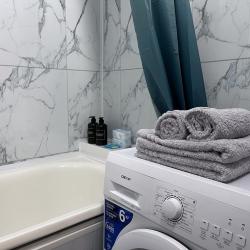 Фото Апартаменты на улице Марата 8А