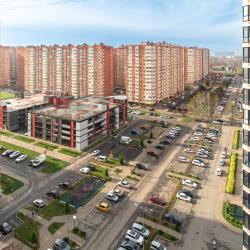 Фото Отель ТутЖивут на улице Героев Разведчиков 8 корпус 1