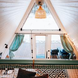 A-Frame MINT
