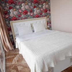 Фото Апартаменты на улице Хуторская 76