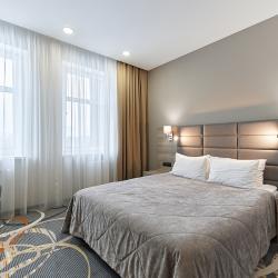 Номер стандарт с 1 двуспальной кроватью