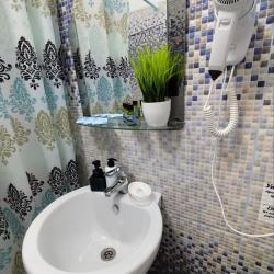 3-местный номер стандарт улучшенный с 2 односпальными кроватями