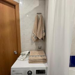 Фото Апартаменты на проспекте 50-летия Октября