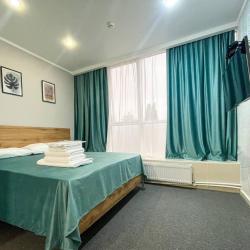 VeryHotel — 9e62232e90fab3f4124b29b721e3642a