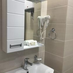 Номер эконом с 2 односпальными кроватями (с завтраком)